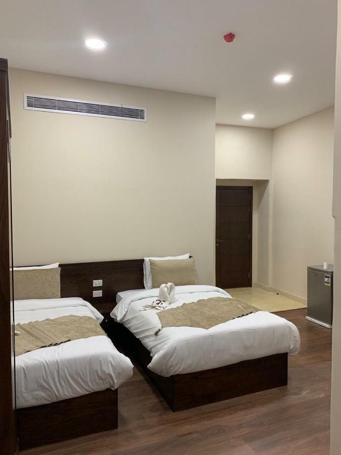 Hotel Miramar Talaat Harb Square Cairo