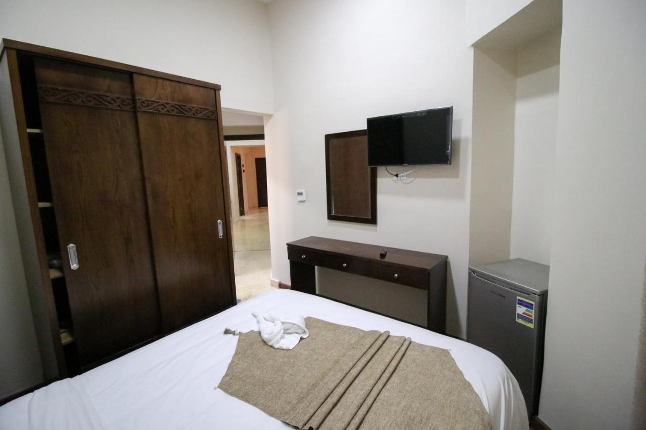 Miramar Talaat Harb Square Hotel