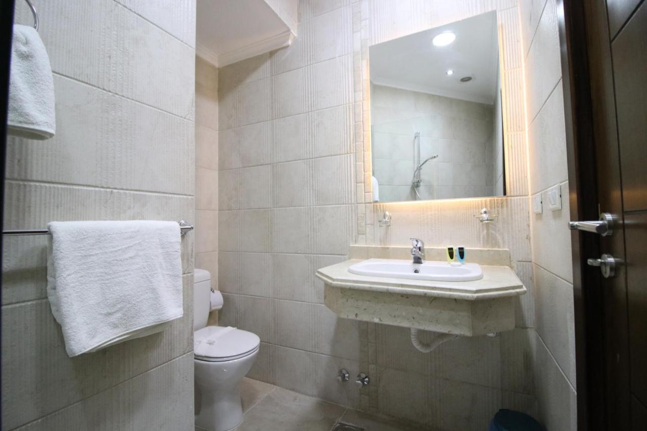 Miramar Talaat Harb Square Hotel